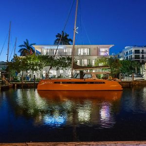 Isle Of Venice Residence And Marina